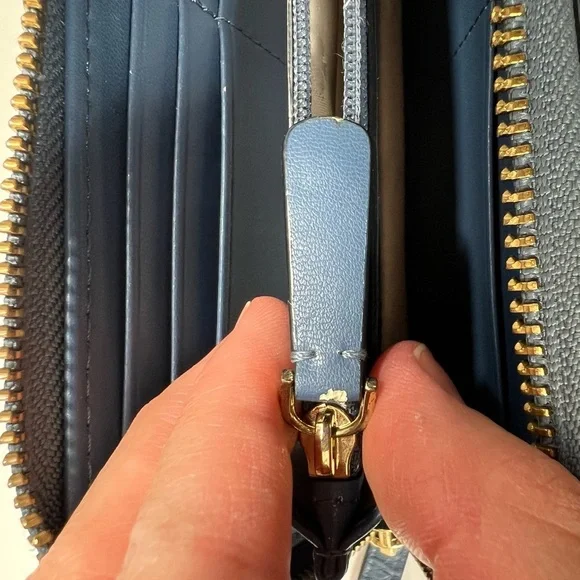 Kate Spade Blue Leather Wallet/Wristlet - Picture 11 of 11